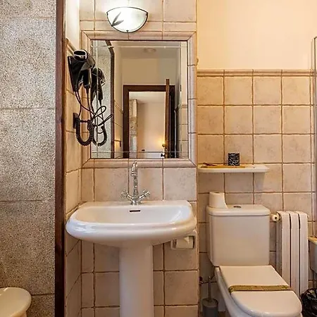 Hotel Casa De Trillo Galitrips